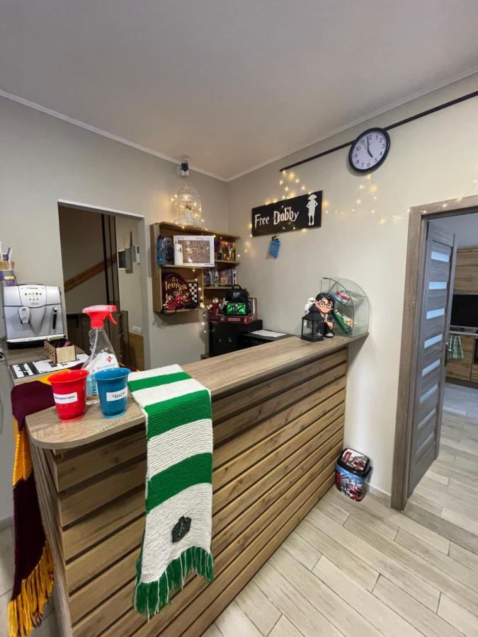 Hostel U Pottera Chernivtsi Εξωτερικό φωτογραφία